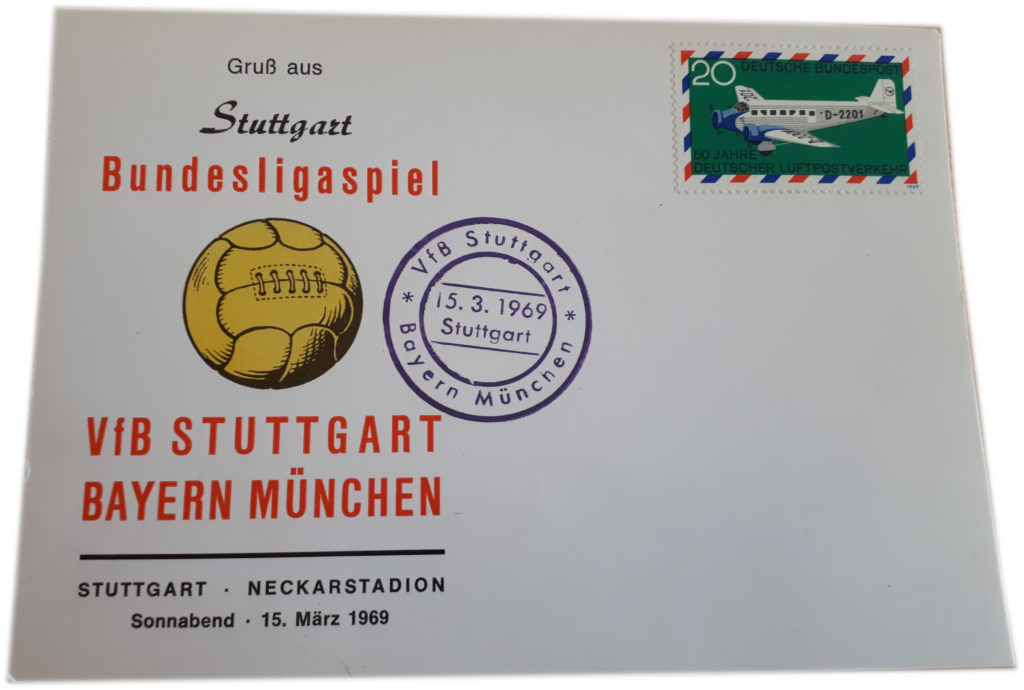 Postkarte zum Bundesliga-Spiel VfB Stuttgart gegen Bayern München aus dem Jahr 1969
